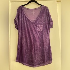 💚3 for $10!💚 Soft Decree purple shirt size Medium